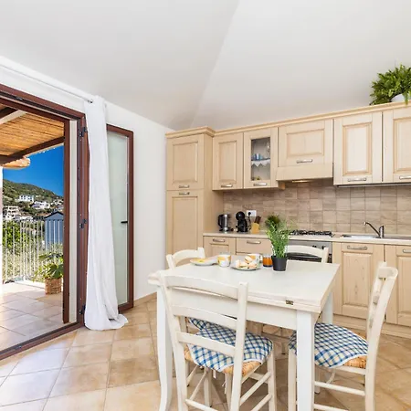 Bynos Pool - Primo Piano Santa Maria Navarrese