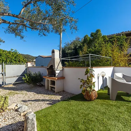 Bynos Pool - Primo Piano *