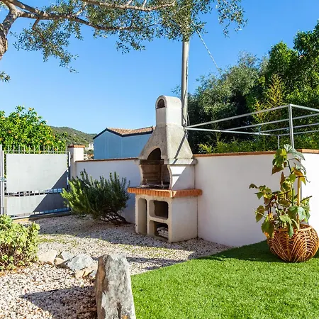 Bynos Pool - Primo Piano