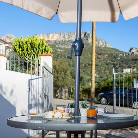 Bynos Pool - Primo Piano * Santa Maria Navarrese